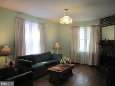 1829 Thornton Ridge Rd, Towson, MD 21204 - photo 7