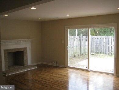 2200 Dawn Ln, Temple Hills, MD 20748 - photo 3