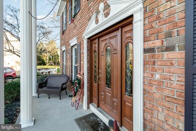 844 Cobblestone Ct, Hershey, PA 17033 - photo 2