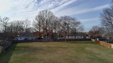 2721 S Timbercreek Ave, Springfield, MO 65807 - photo 5