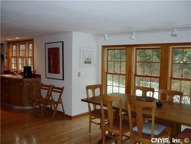 Kitchen. Great/Morning room transitions smoothly t