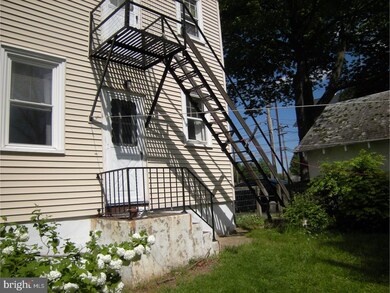 220 W Bristol Rd unit B, Warminster, PA 18974 - photo 4
