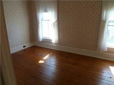 Exterior Front Bedroom