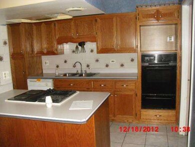 4136 191st Place unit 21, Country Club Hills, IL 60478 - photo 3