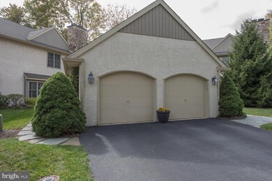 449 Chandlee Dr unit 219, Berwyn, PA 19312 - photo 5
