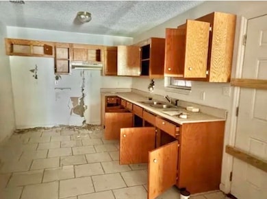 81 Knight Rd, Midway, FL 32343 - photo 2