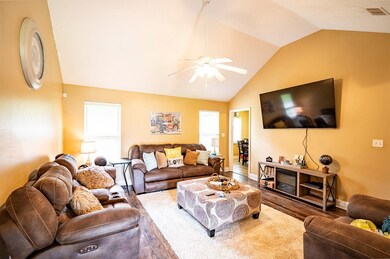 3719 Countryside Dr, Albany, GA 31705 - photo 3