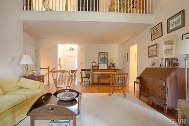 1217 Briarwood Ln, Easton, PA 18040 - photo 2