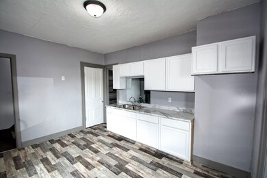 1610 S 10th St, Manitowoc, WI 54220 - photo 7