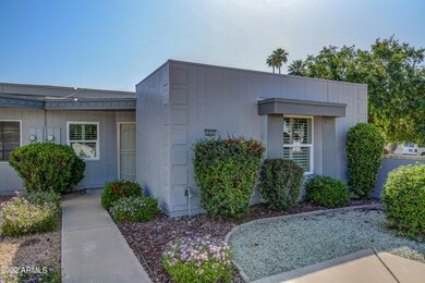 10522 W Palmeras Dr, Sun City, AZ 85373 - photo 4