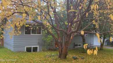 2420 Chandalar Dr, Anchorage, AK 99504 - photo 4