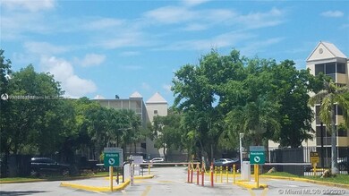 8245 Lake Dr unit 304, Doral, FL 33166 - photo 5