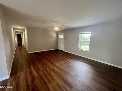 8712 Highland Cir, Knoxville, TN 37920 - photo 2