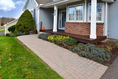 5 Hudson Ln unit 5, Windsor, CT 06095 - photo 3