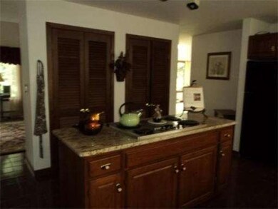 7 Thompson Rd, Hubbardston, MA 01452 - photo 5