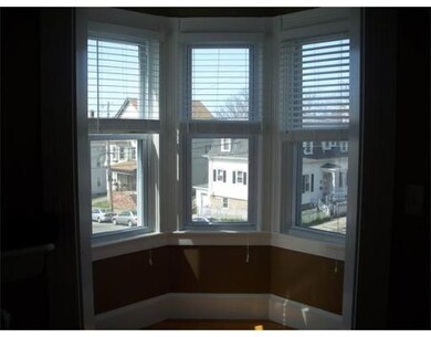 909 Middle St unit 2, Fall River, MA 02721 - photo 4