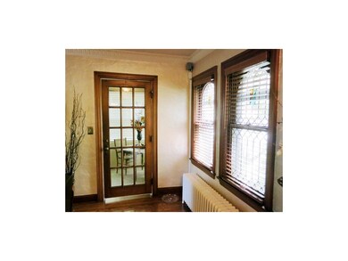 Notice the natural woodwork throughout with origin