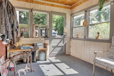 Entry / Mud Room