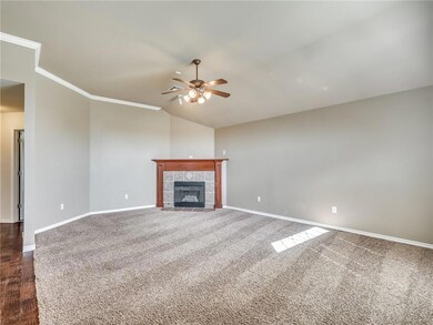 4408 Spotted Owl Cir, Norman, OK 73072 - photo 6