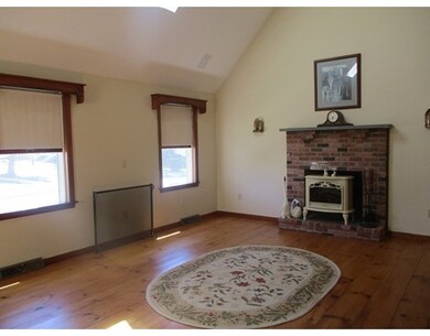 4 Ellsworth Rd, Peabody, MA 01960 - photo 5