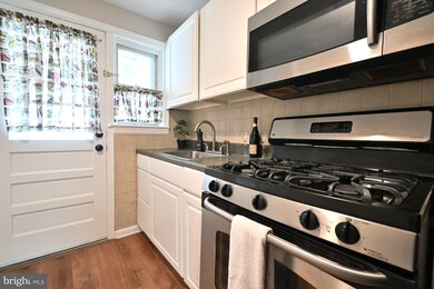 1331 Cypress Ave, Wilmington, DE 19805 - photo 3