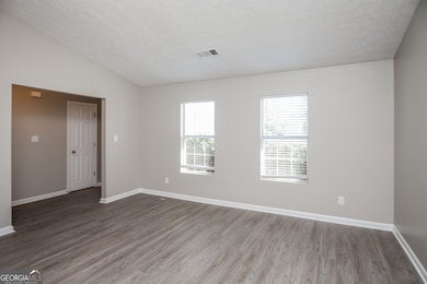 851 Plumbridge Ct, Lithonia, GA 30058 - photo 2