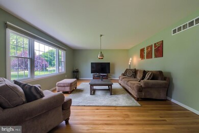 14 Dansfield Dr, Wilmington, DE 19803 - photo 5