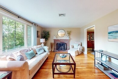 11 Stagecoach Rd, Medfield, MA 02052 - photo 3