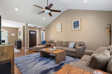 TABLE ROCK LAKE HOME
