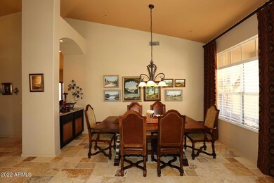 Dining Room (4)