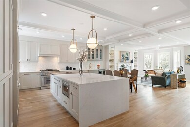 189 Babcock St unit 3, Brookline, MA 02446 - photo 2