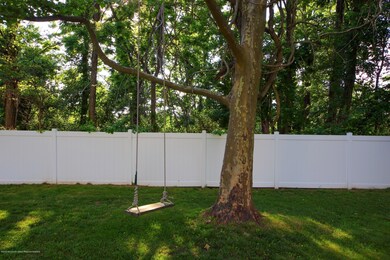 32 Orchard Ave W, Holmdel, NJ 07733 - photo 5