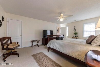 5445 Wesleyan Dr N, Macon, GA 31210 - photo 5