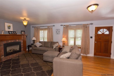 1304 Paul Ave, Schenectady, NY 12306 - photo 3