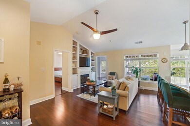 2022 Gov Thomas Bladen Way unit 303, Annapolis, MD 21401 - photo 4