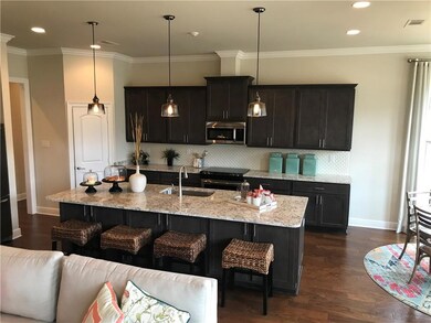 SAMPLE PHOTO 
NOT ACTUAL HOME - COLORS VARY