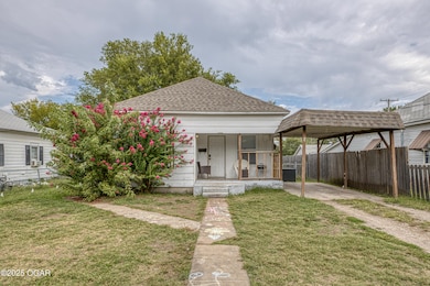 1207 W 7th St, Webb City, MO 64870 - photo 2