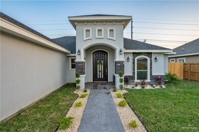 1624 St Claire Ave, Edinburg, TX 78539 - photo 4
