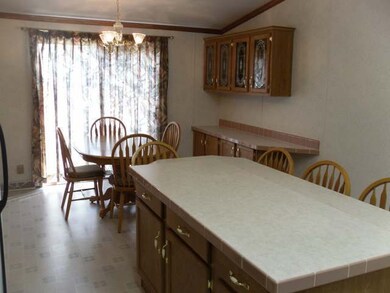 310 B St S, Glen Ullin, ND 58631 - photo 7