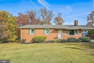 6616 Pepin Dr, Upper Marlboro, MD 20772 - photo 4