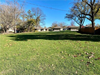 0 S Aspen Dr, Raymore, MO 64083 - photo 2