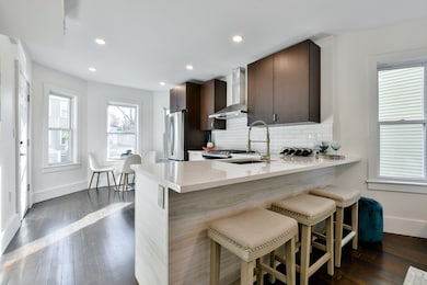 27 Armandine St unit 1, Dorchester Center, MA 02124 - photo 4