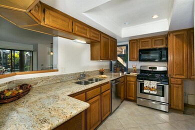 4011 Layang Cir unit F, Carlsbad, CA 92008 - photo 7