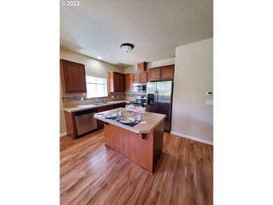 2509 Carson Loop, Forest Grove, OR 97116 - photo 3