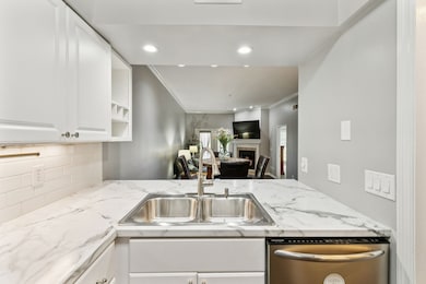 136 W End Place unit 33, Nashville, TN 37205 - photo 5