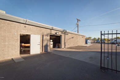 2225 E Mcdowell Rd, Phoenix, AZ 85006 - photo 7
