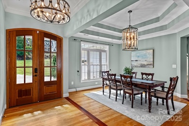 7012 Locke Dr, Sherrills Ford, NC 28673 - photo 4