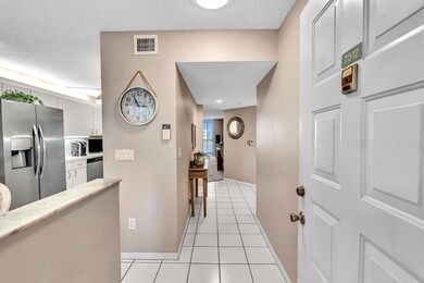 7512 N Devon Dr unit 210, Tamarac, FL 33321 - photo 2