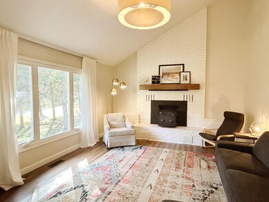 LIVING ROOM 3