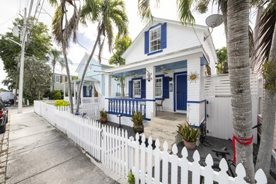 730WindsorLn-0728 (3 of 33)
